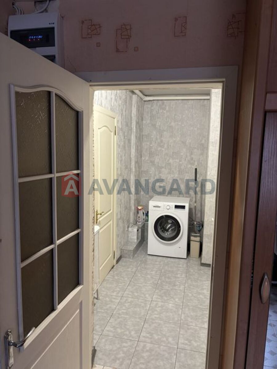 �������, 100 ��.�. ���� 23