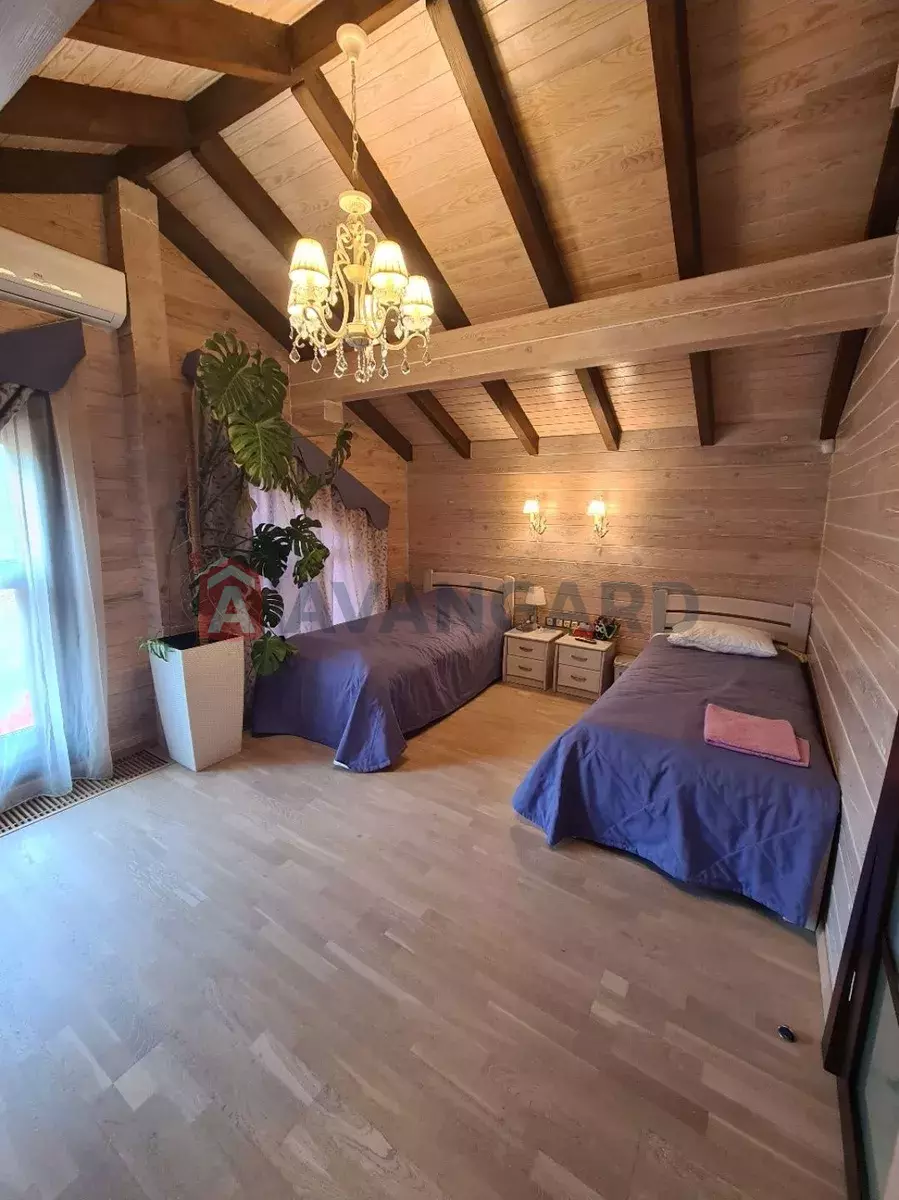 �������, 190 ��.�. ���� 6