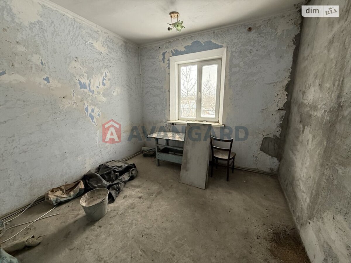 �������, 115 ��.�. ���� 9