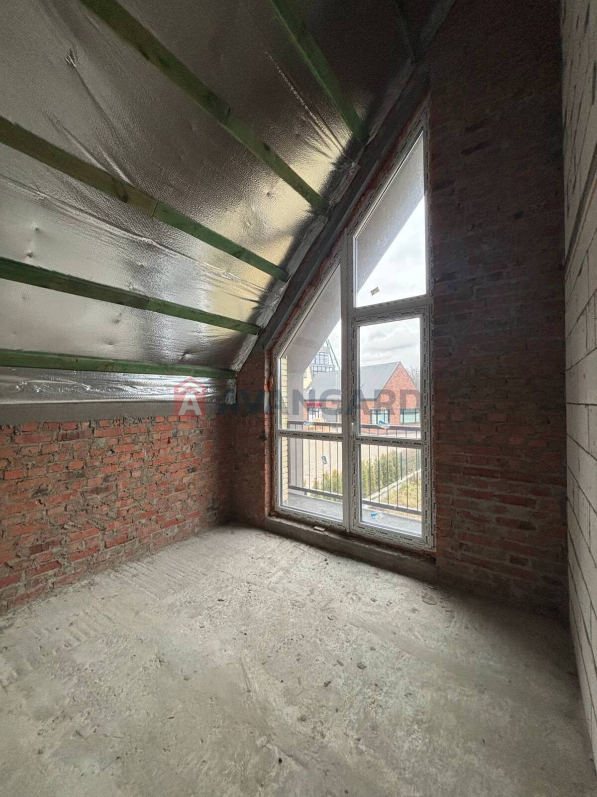 �������, 110 ��.�. ���� 6