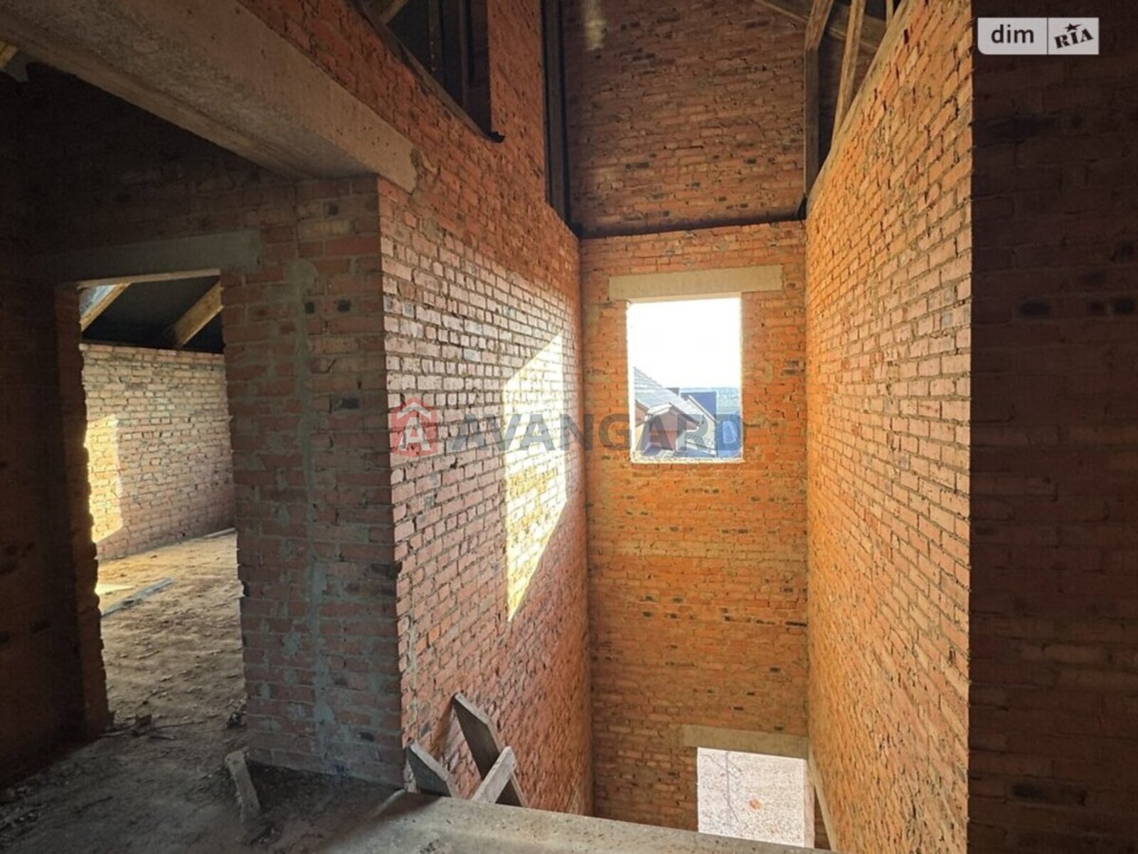 ���, 295 ��.�. ���� 15