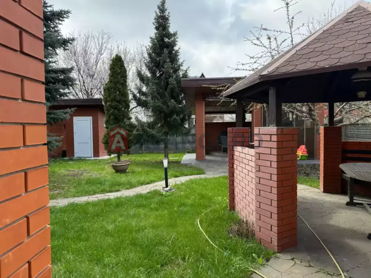 �������, 240 ��.�. ���� 15