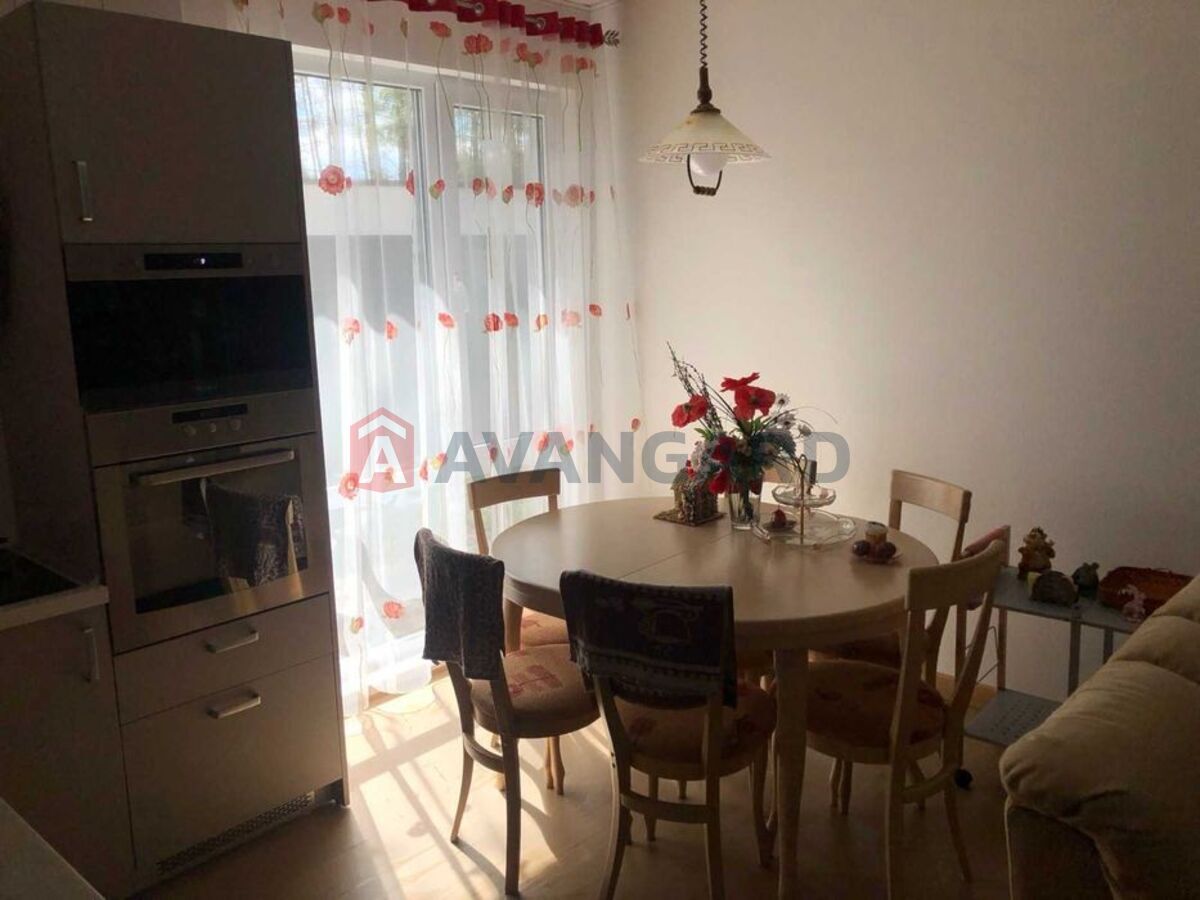 �������, 75 ��.�. ���� 2