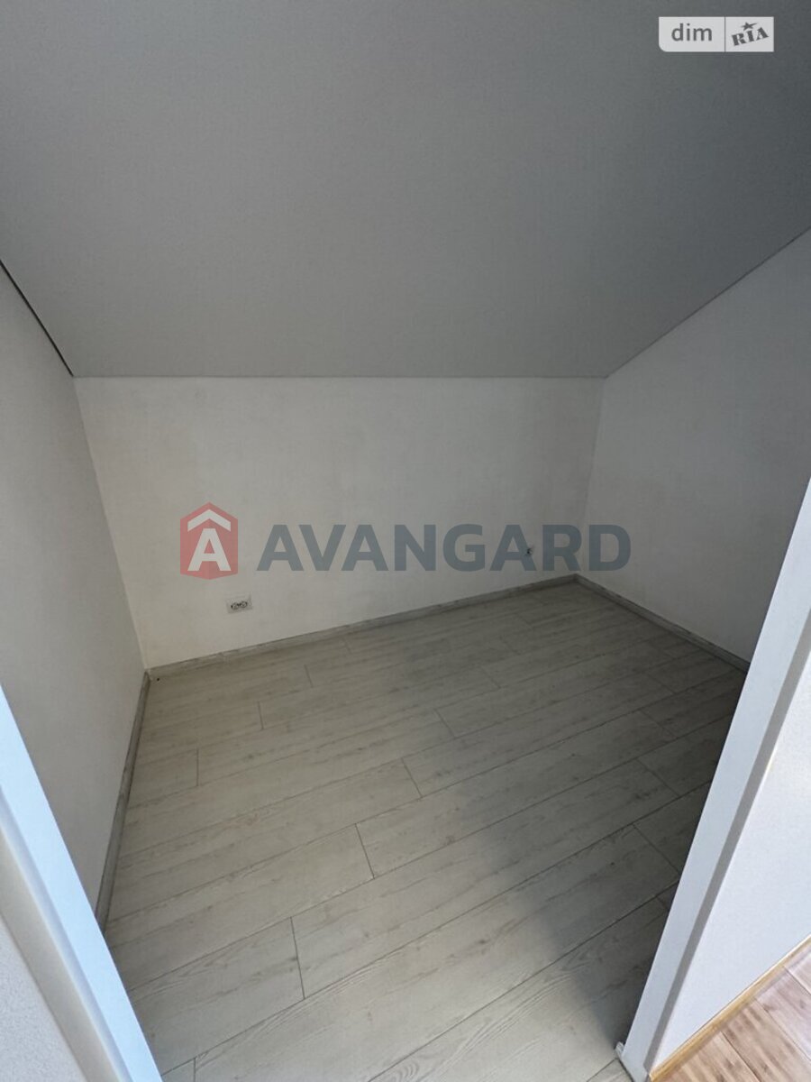 ��������, 104 ��.�. ���� 14