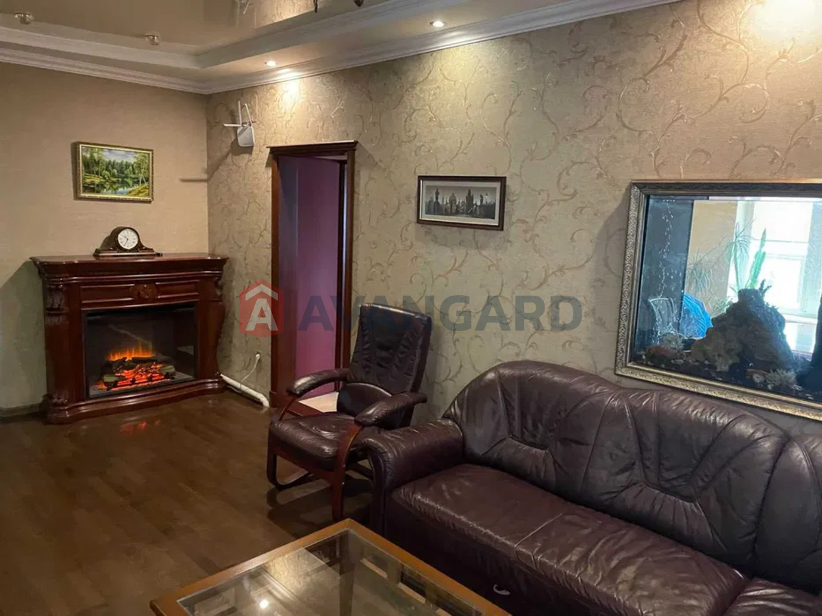 �������, 125 ��.�. ���� 21