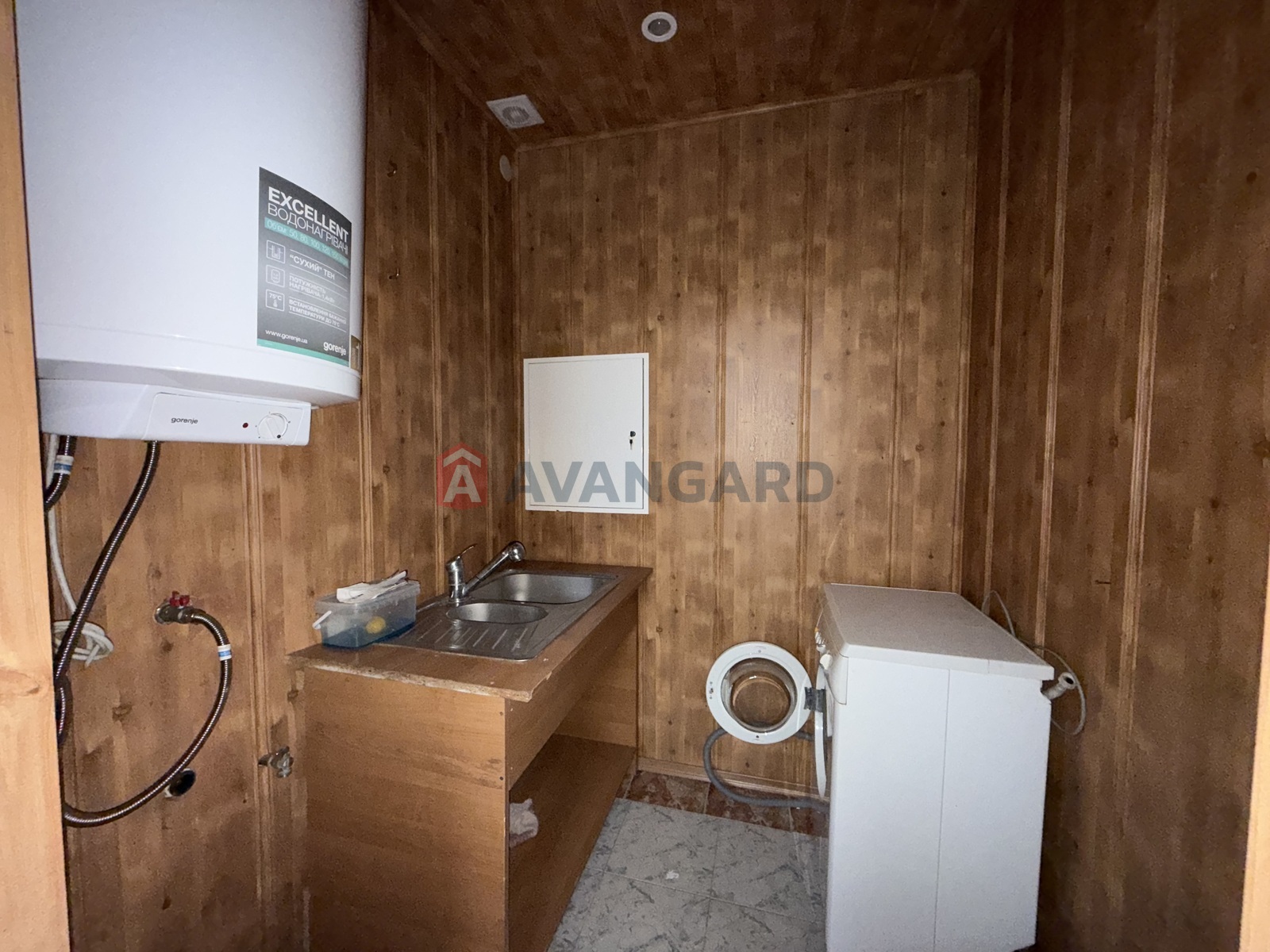 �������, 244 ��.�. ���� 10