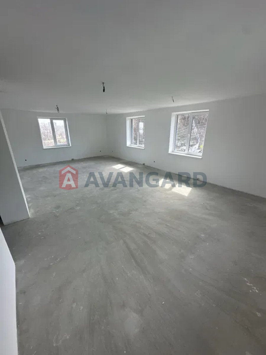 �������, 270 ��.�. ���� 7