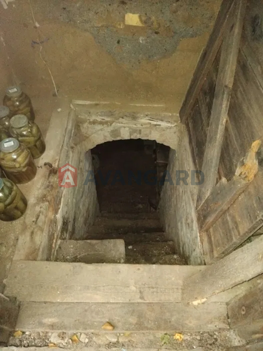 �������, 75 ��.�. ���� 15