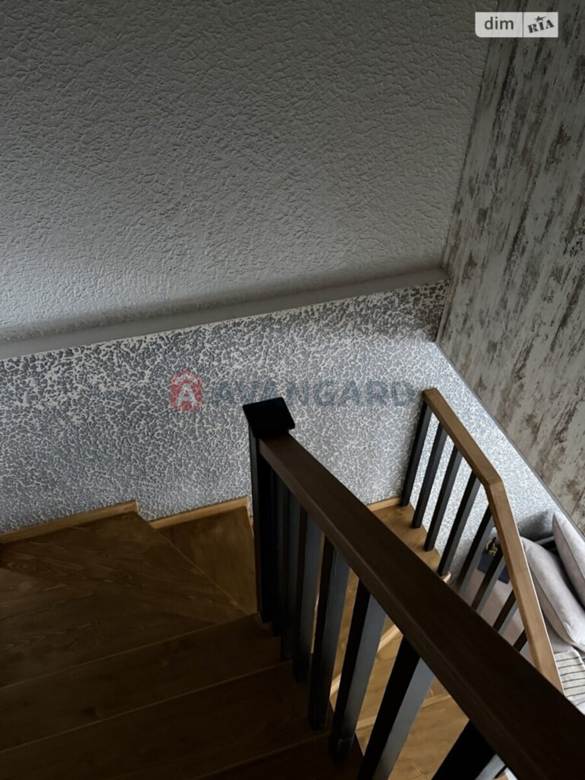 ��������, 76 ��.�. ���� 6