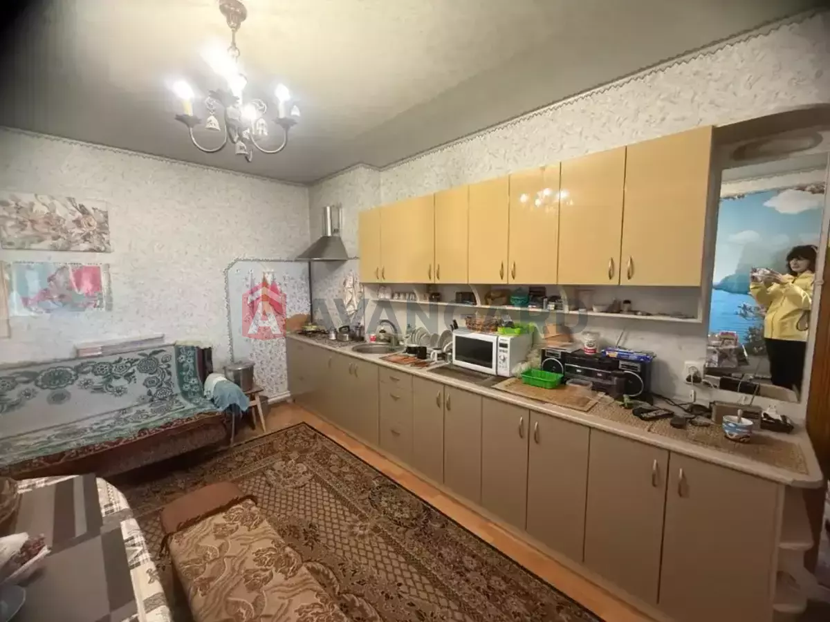 �������, 145 ��.�. ���� 14