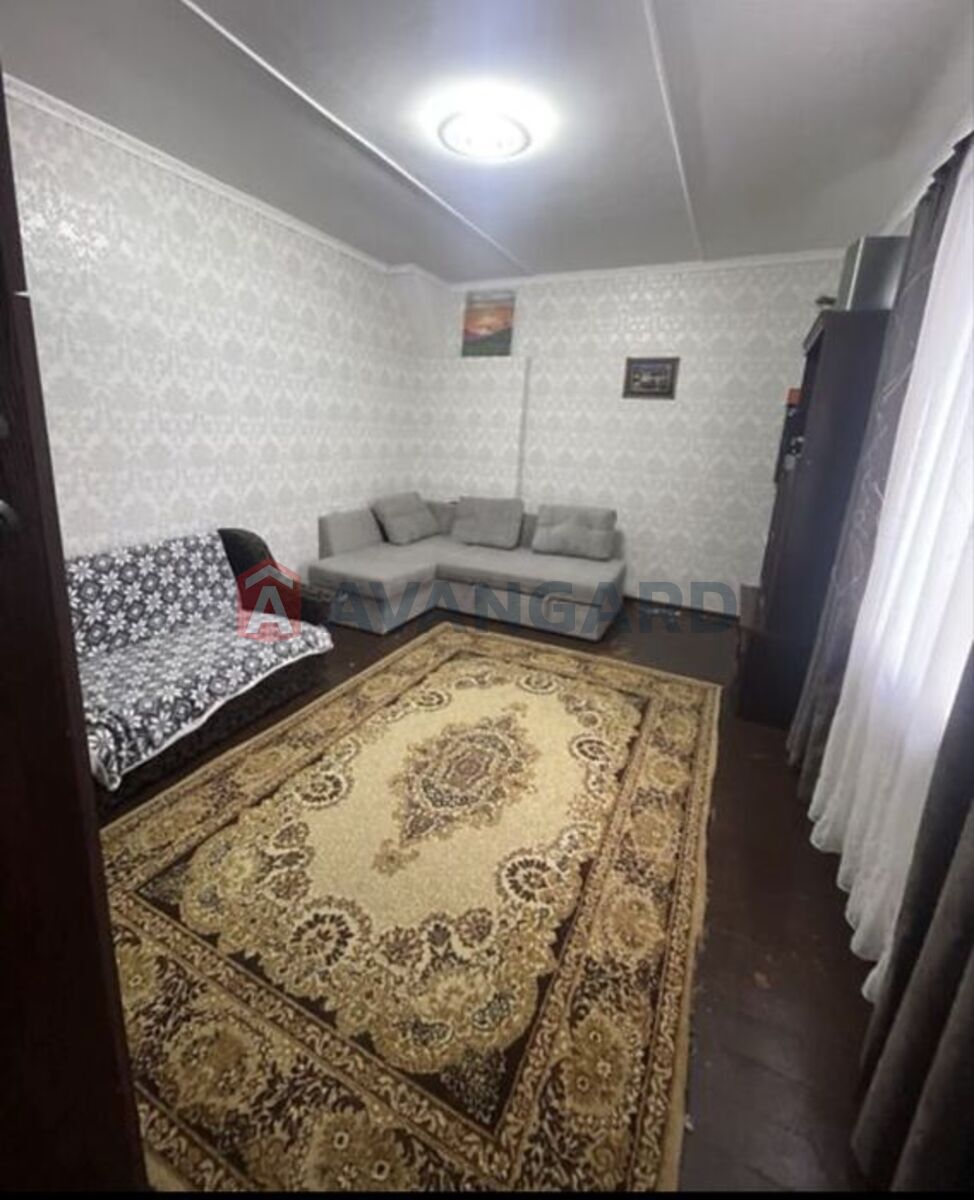 ����� ����, 50 ��.�. ���� 18