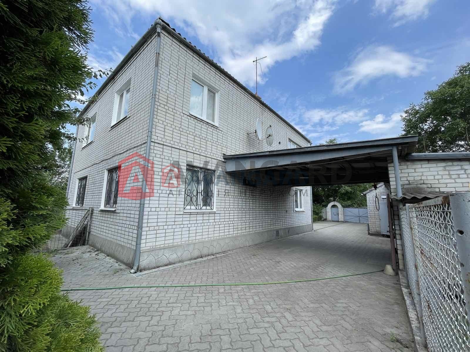 �������, 195 ��.�. ���� 4