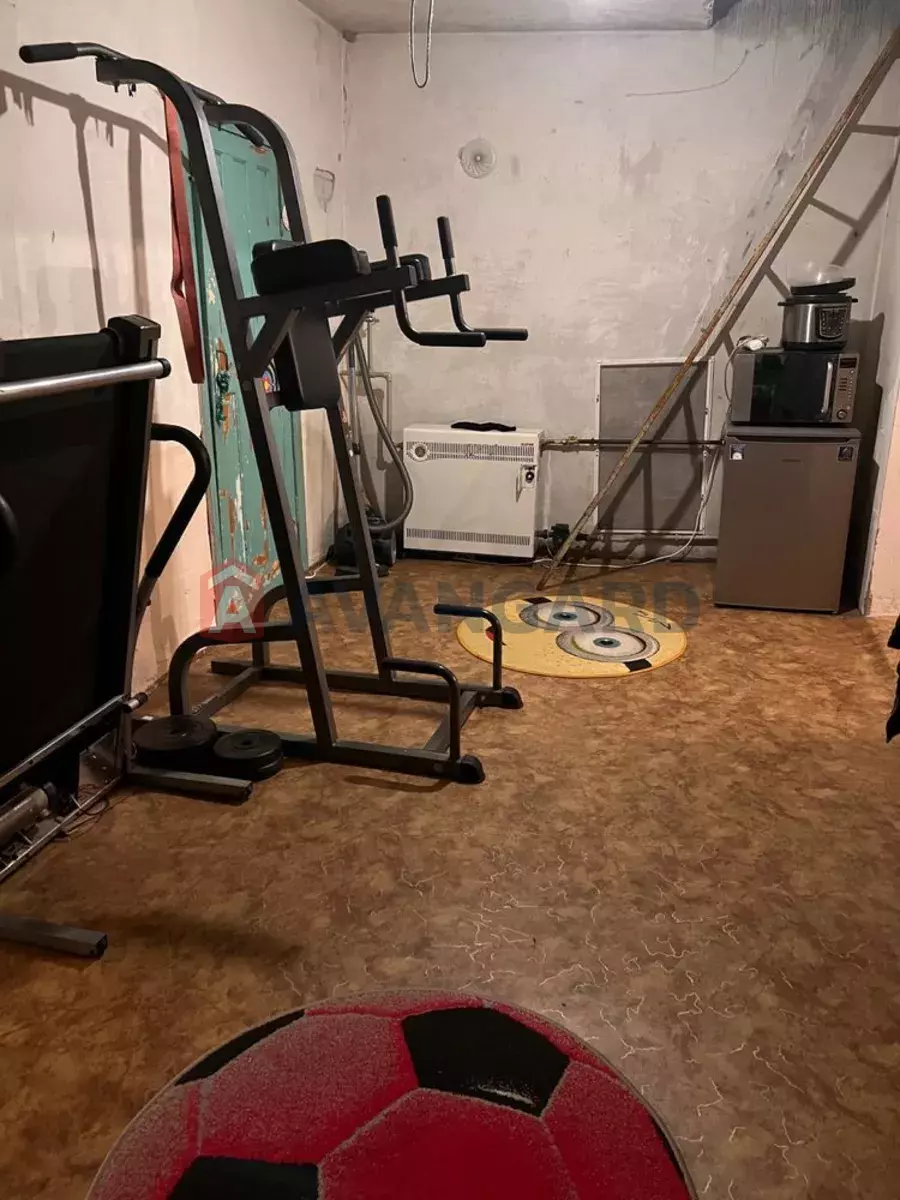 ����, 80 ��.�. ���� 5