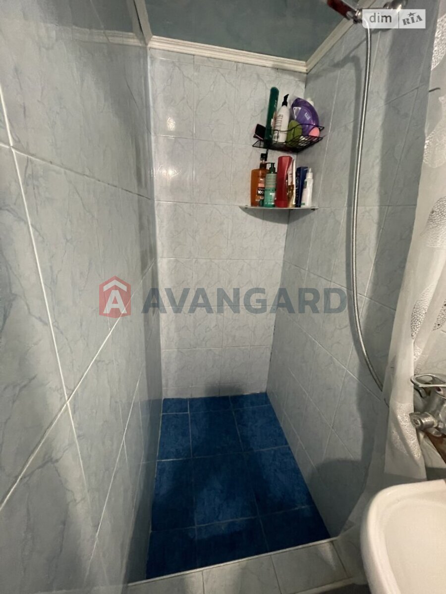 ������� �������, 40 ��.�. ���� 11