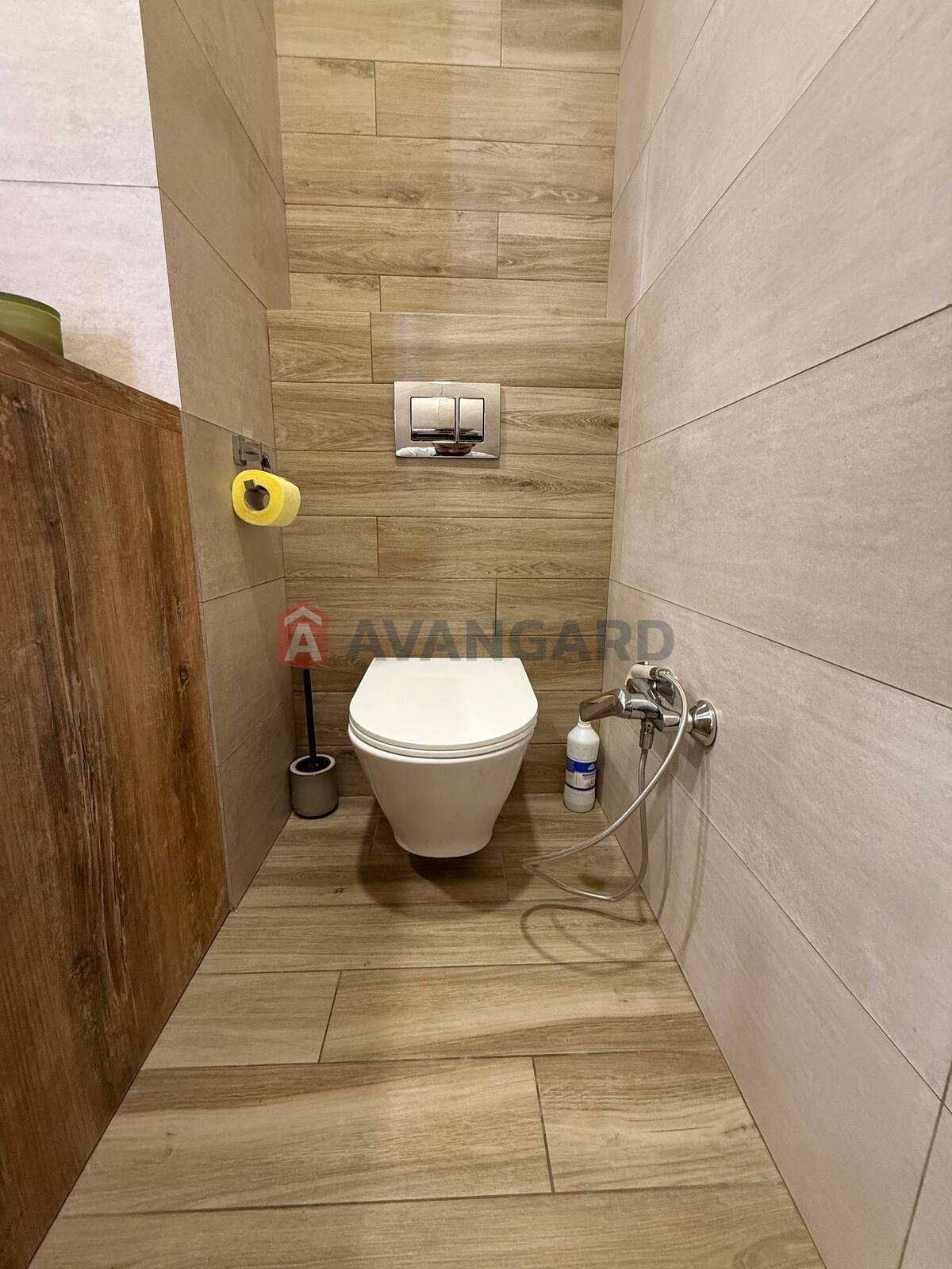 ��������, 170 ��.�. ���� 27