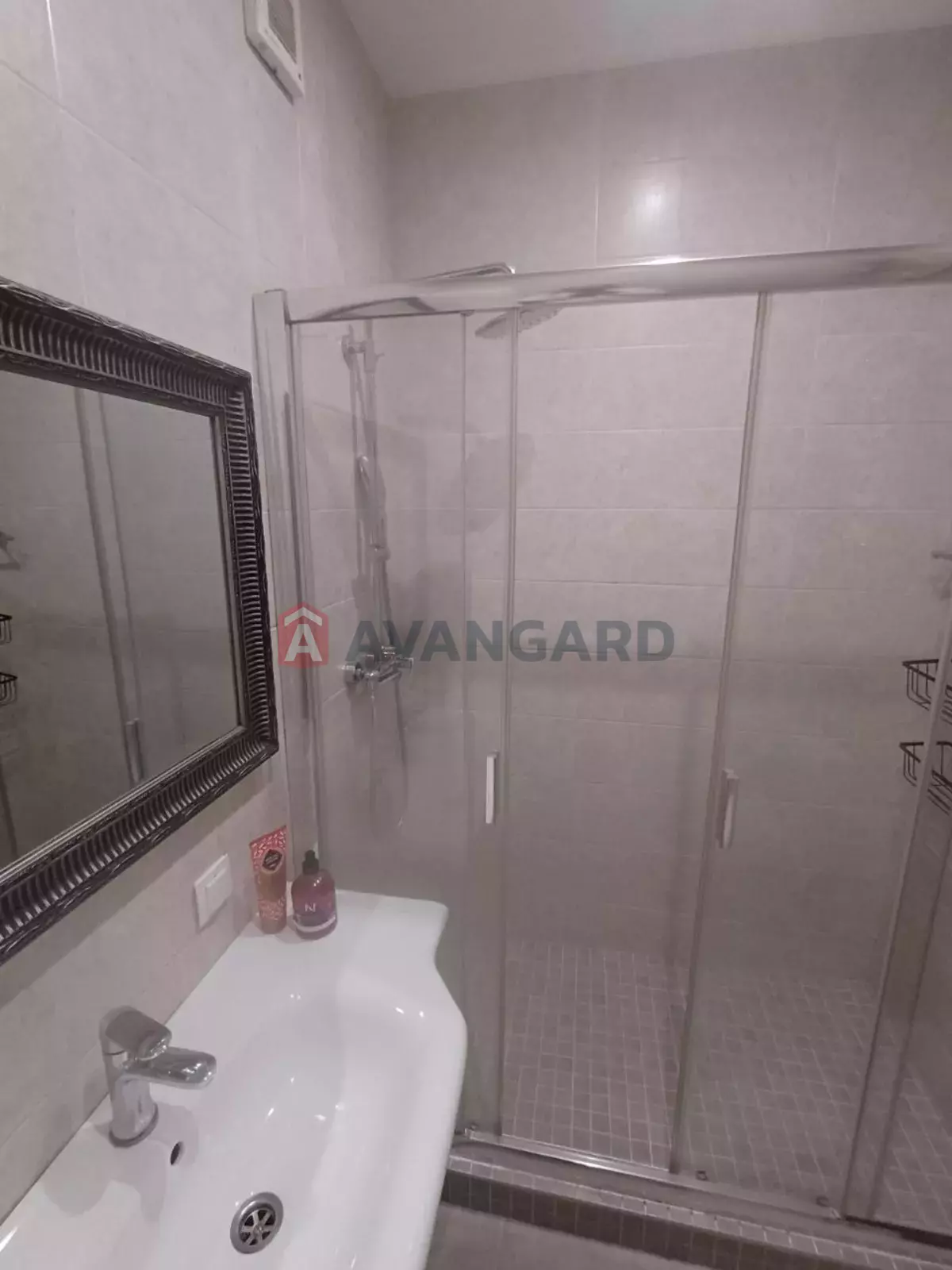 �������, 120 ��.�. ���� 3