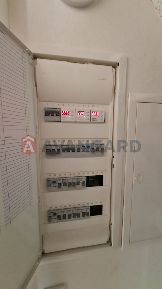 ����, 210 ��.�. ���� 21