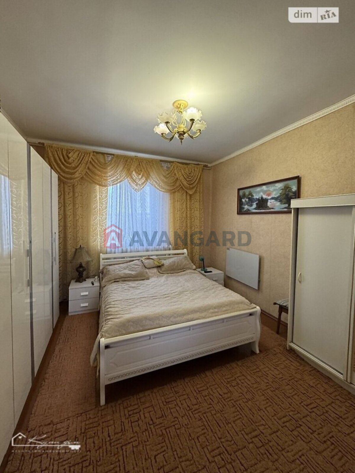 �������, 151 ��.�. ���� 4