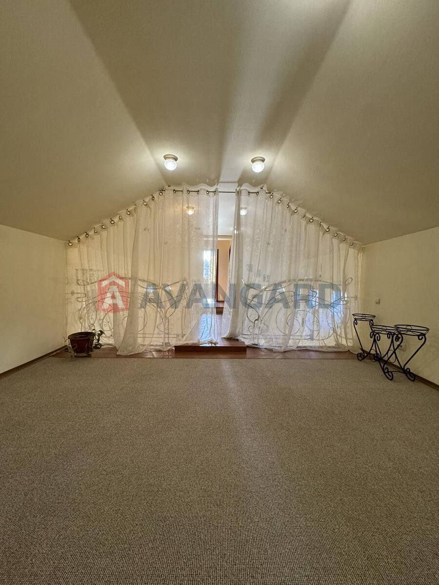 ���, 210 ��.�. ���� 22