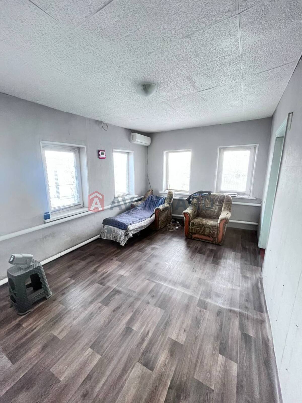 �������, 55 ��.�. ���� 13