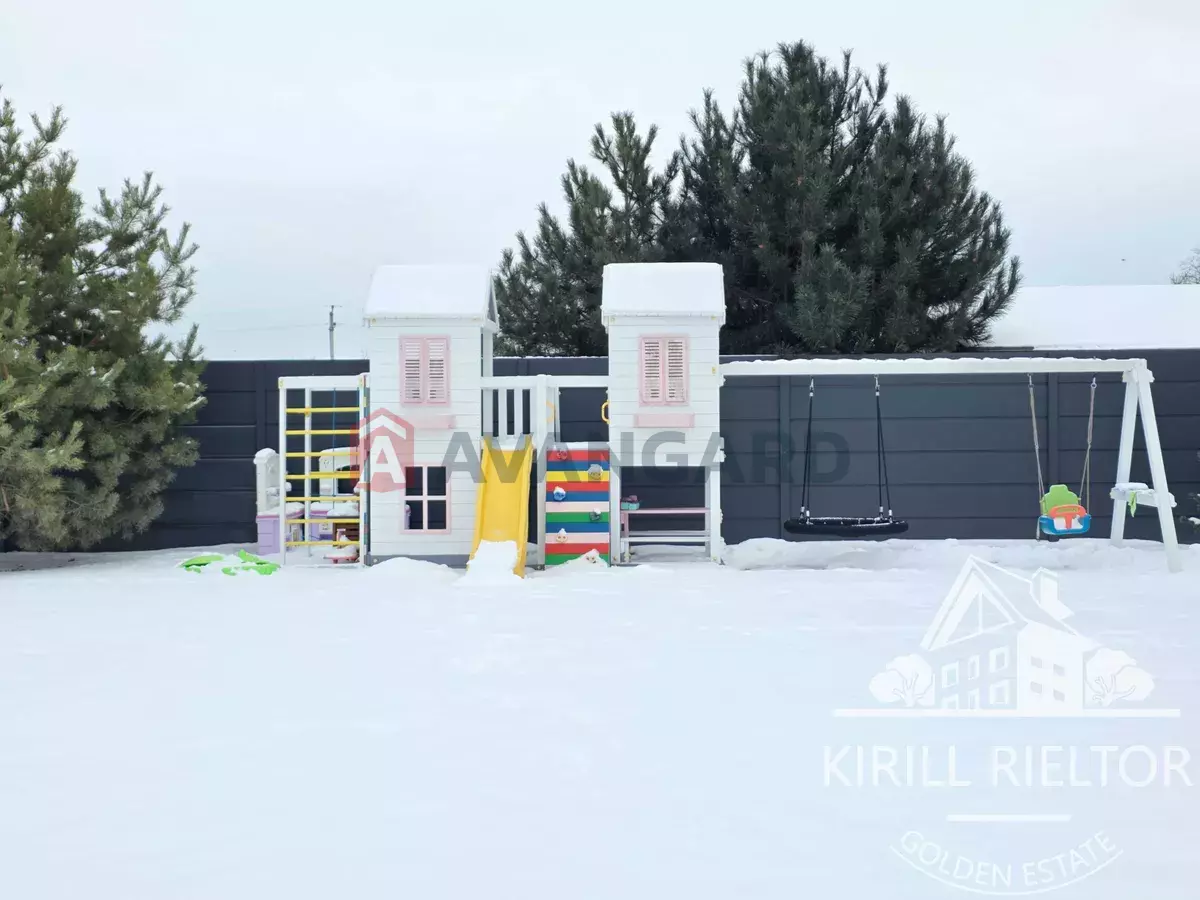 �������, 210 ��.�. ���� 17