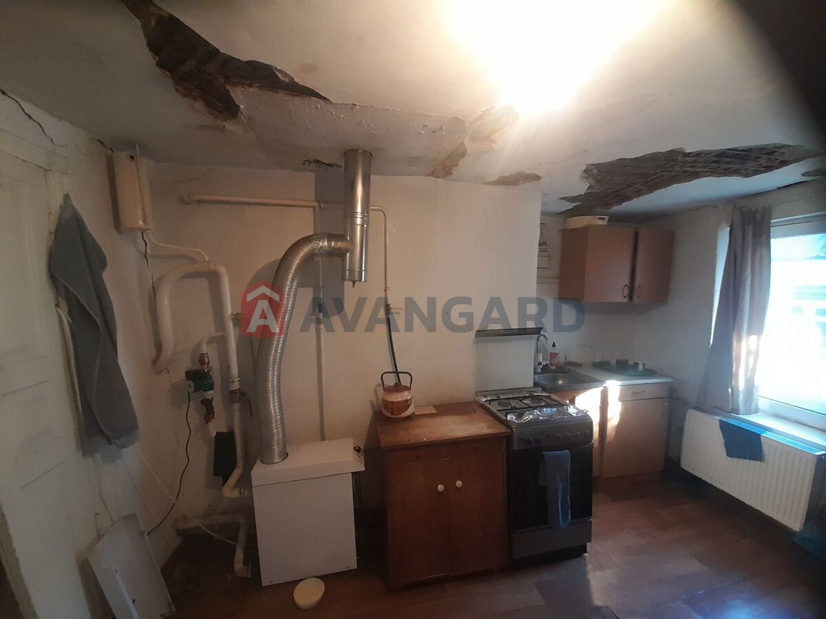 ������� �������, 52 ��.�. ���� 14