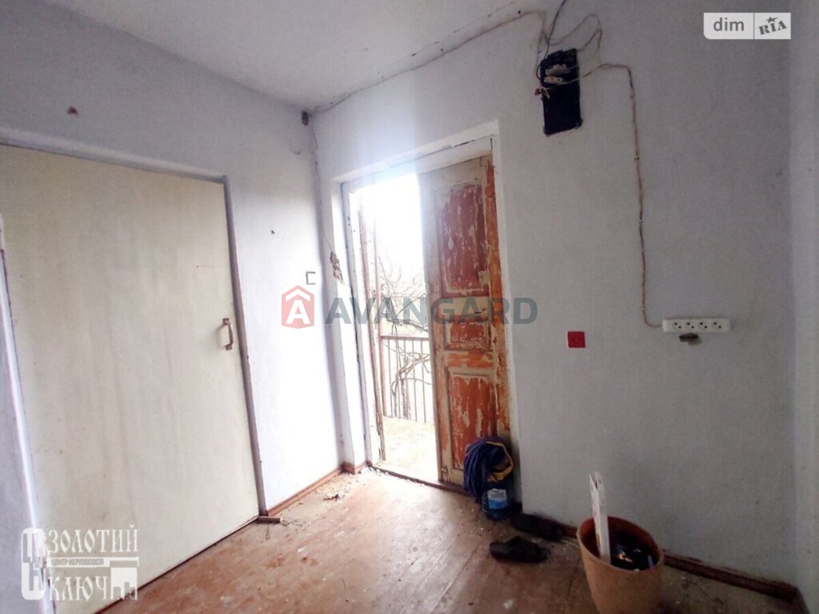 �������, 50 ��.�. ���� 11