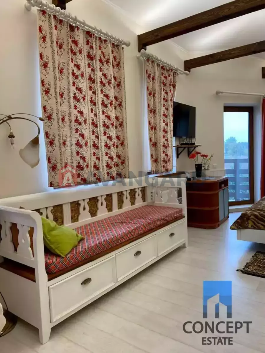 �������, 221 ��.�. ���� 18