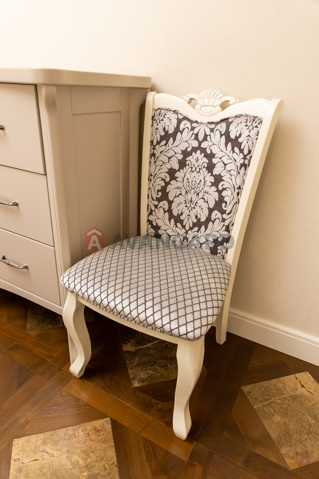 �������, 300 ��.�. ���� 25