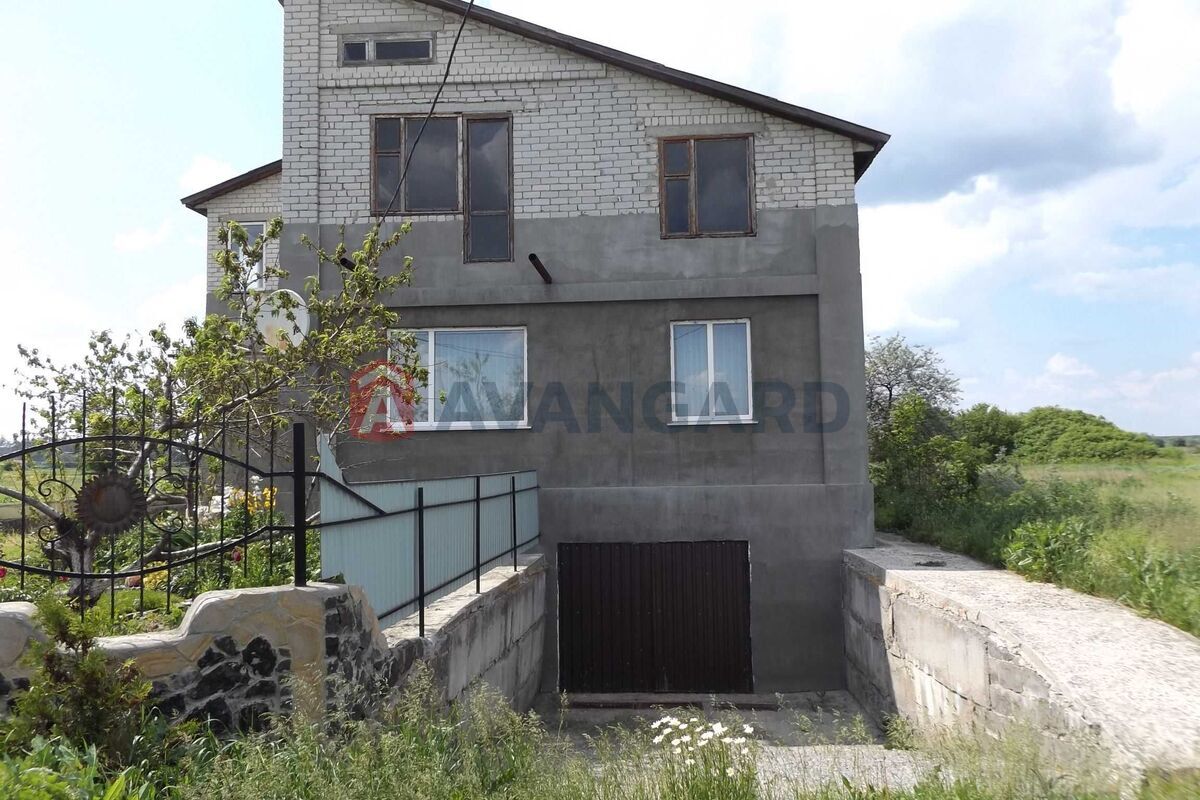 �������, 298 ��.�. ���� 1