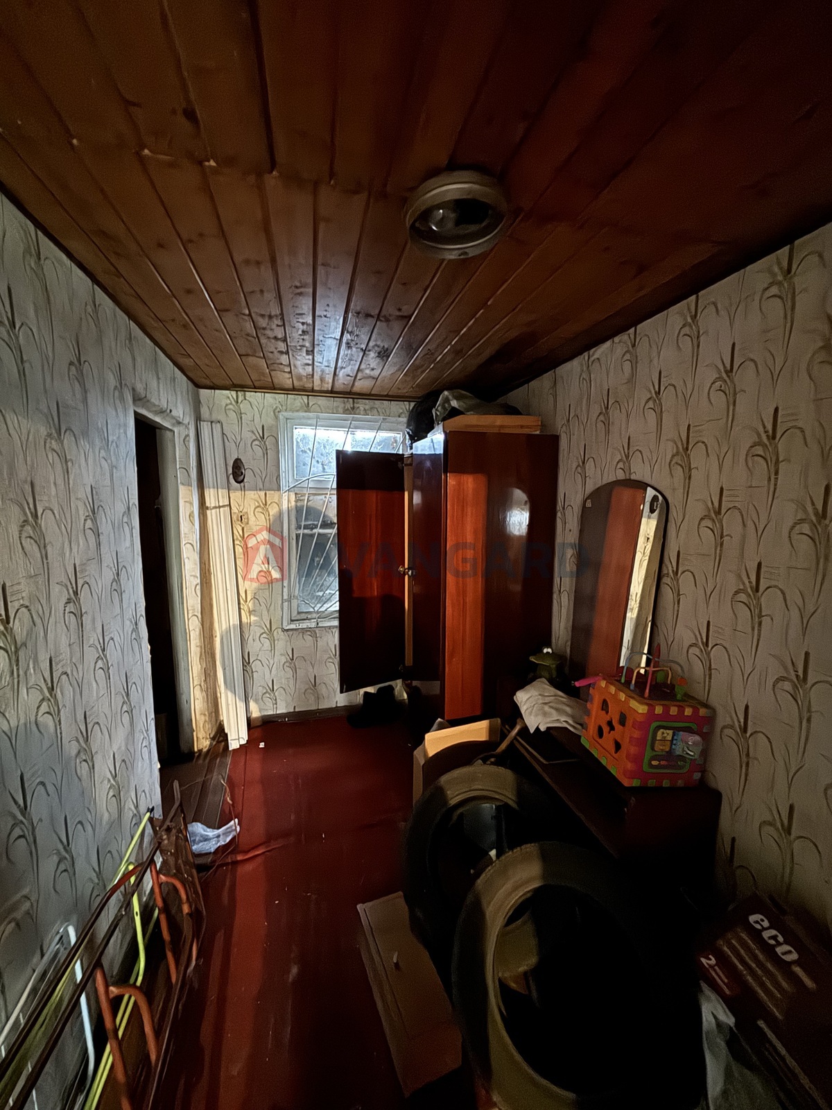 ����, 51 ��.�. ���� 10