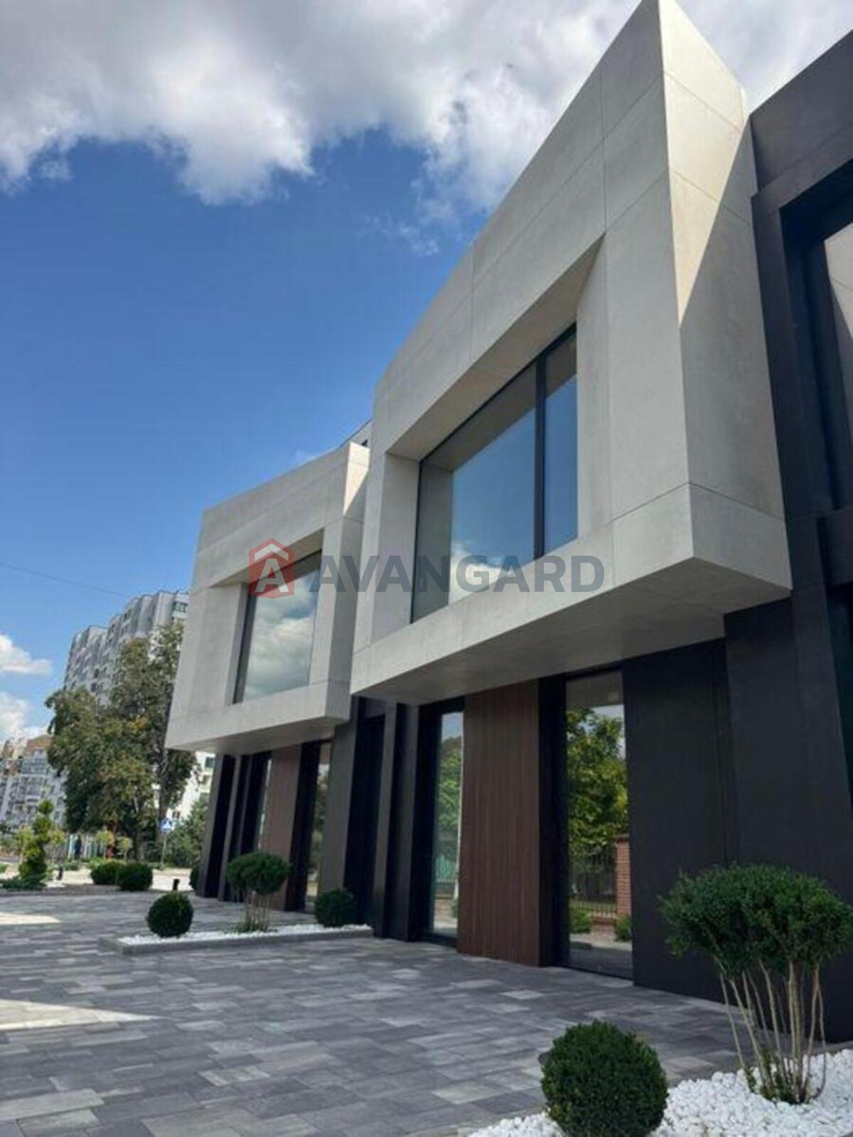 ��������, 144 ��.�. ���� 8