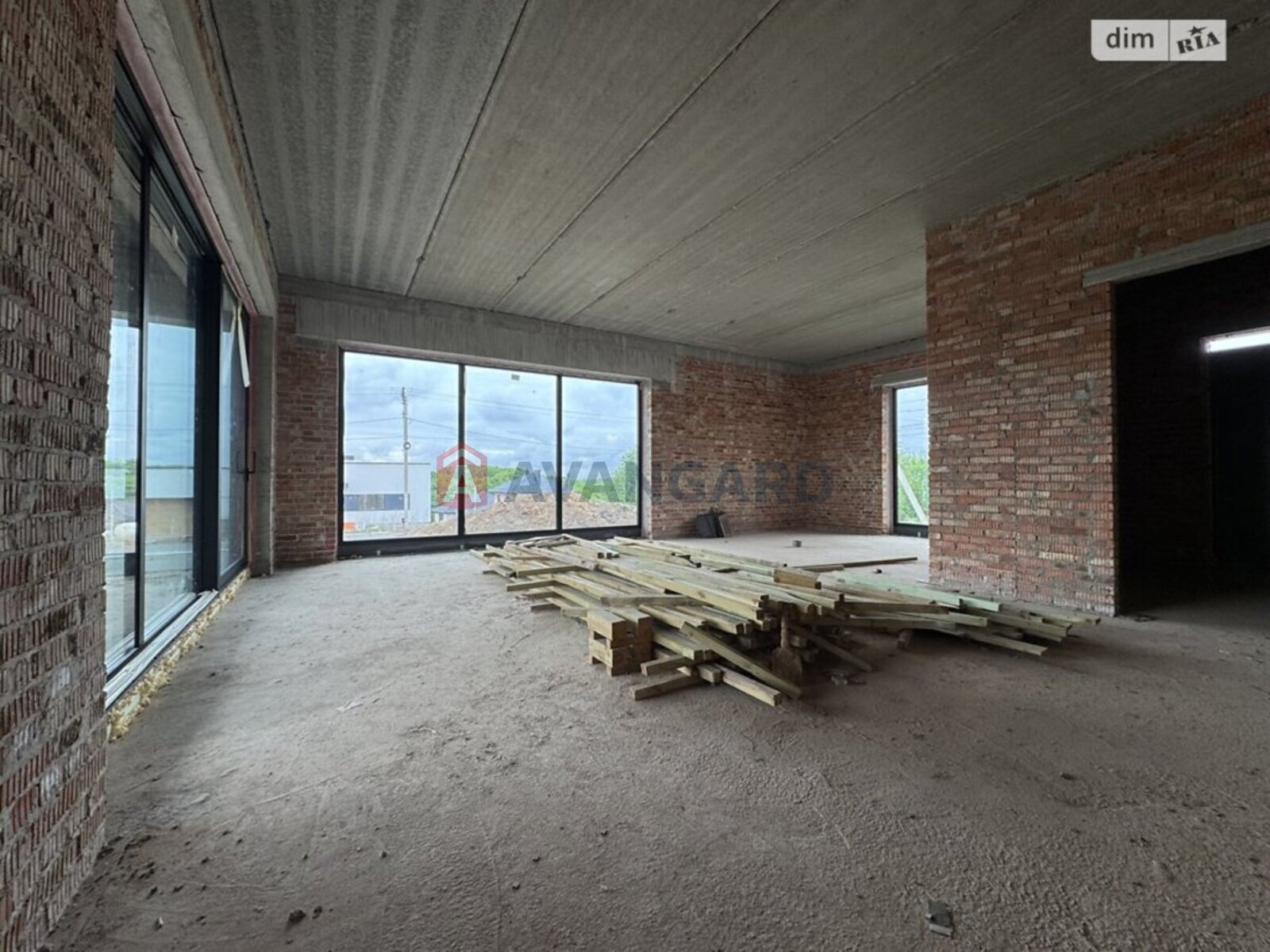 �������, 272 ��.�. ���� 3