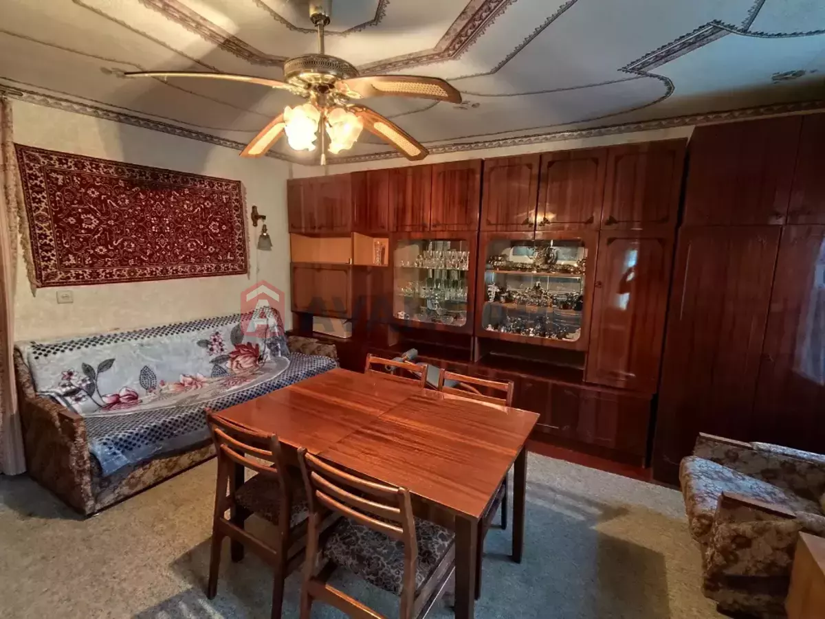 ������� �������, 75 ��.�. ���� 5