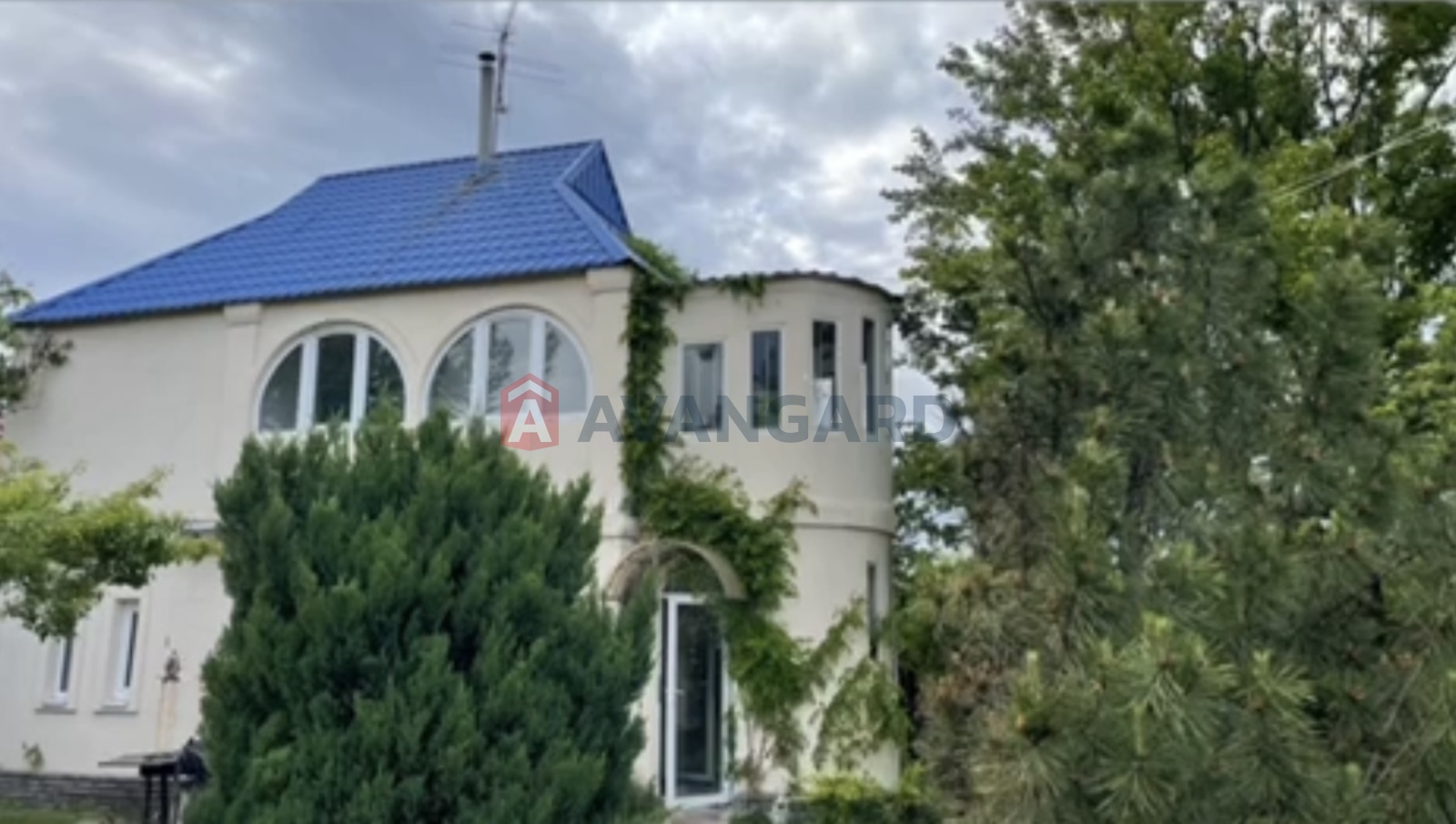 ����, 350 ��.�. ���� 14