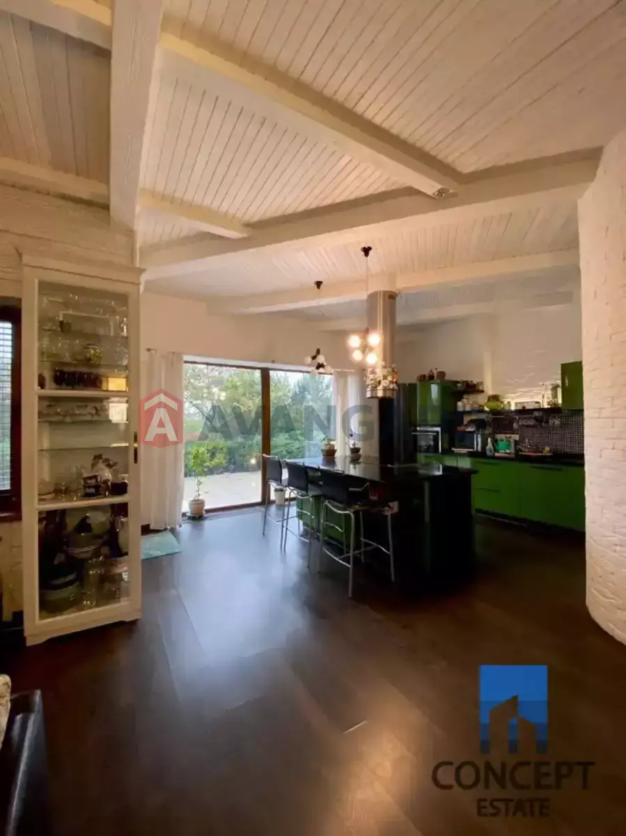 �������, 221 ��.�. ���� 24