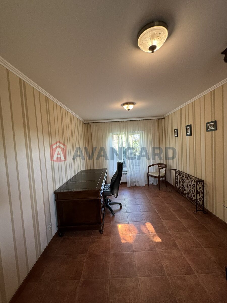 ���, 210 ��.�. ���� 26