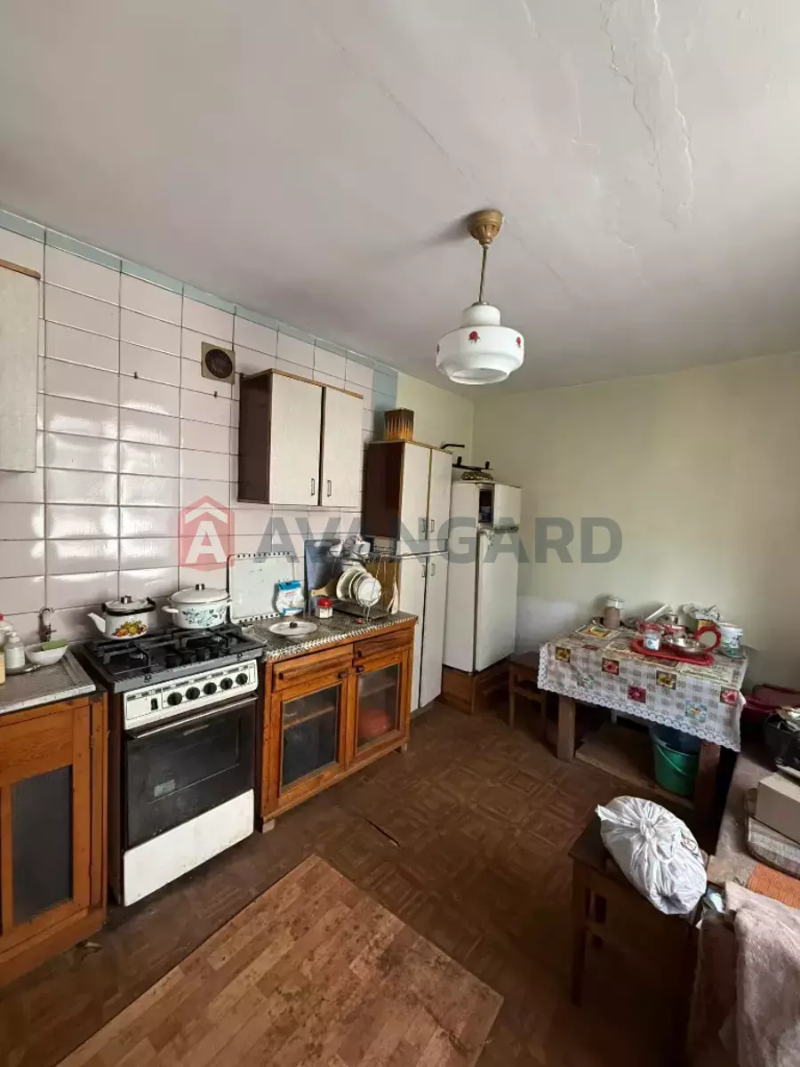 �������, 90 ��.�. ���� 24