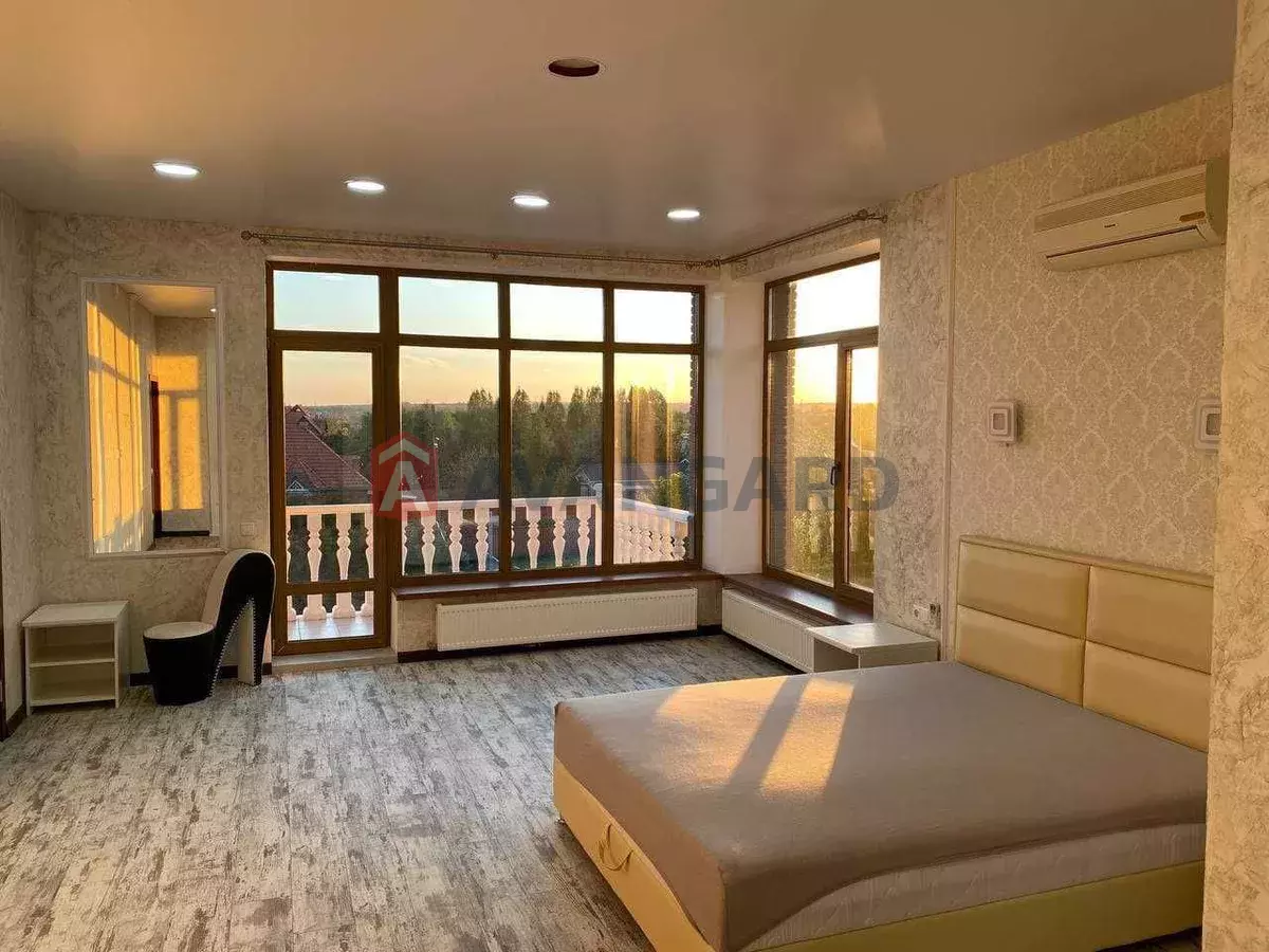 �������, 358 ��.�. ���� 3