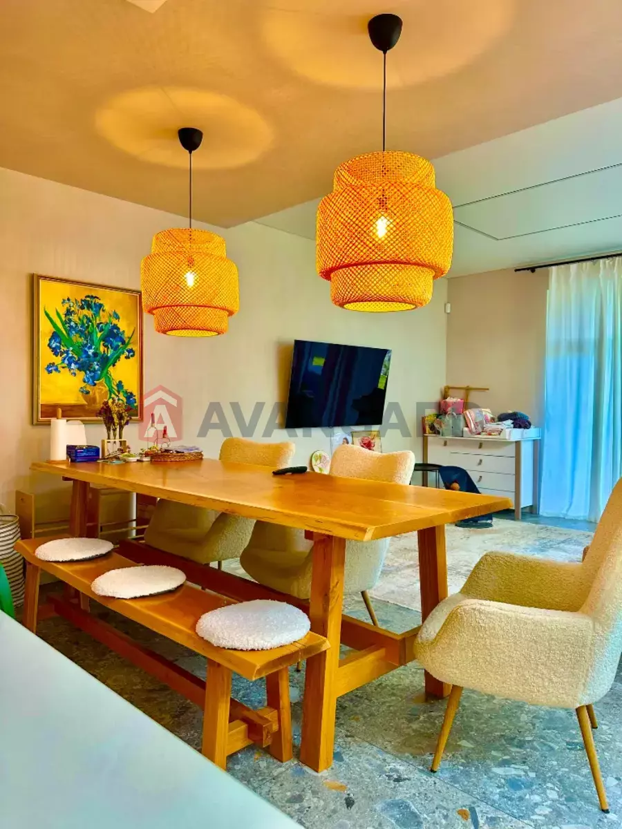 �������, 140 ��.�. ���� 6