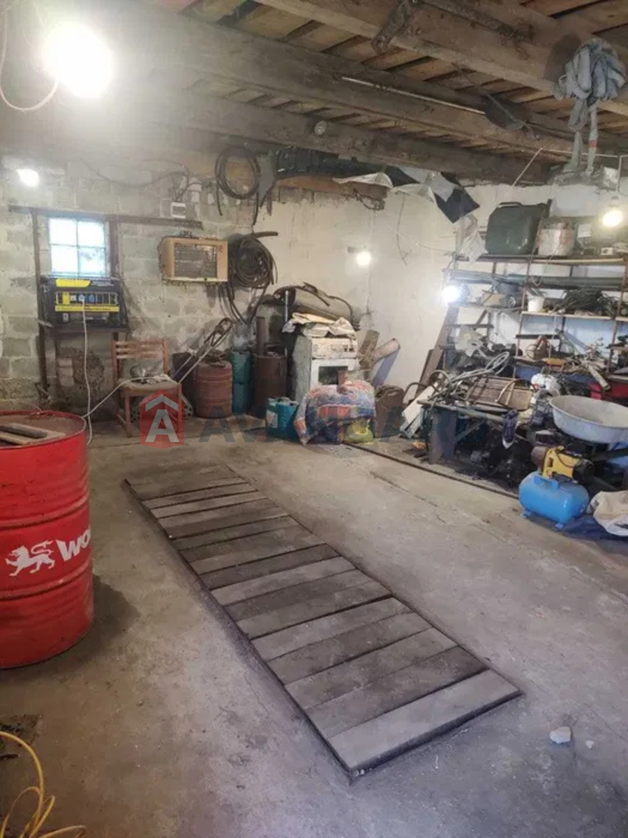 �������, 120 ��.�. ���� 8