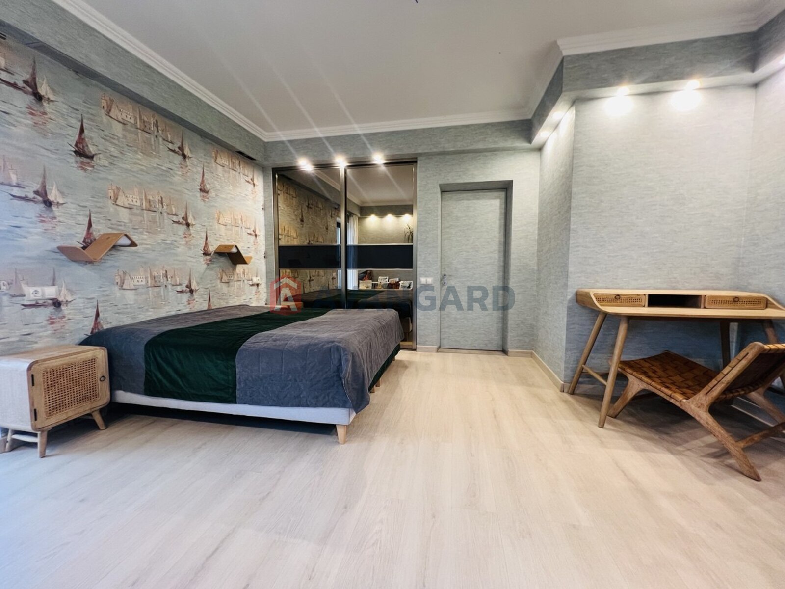 �������, 98 ��.�. ���� 9