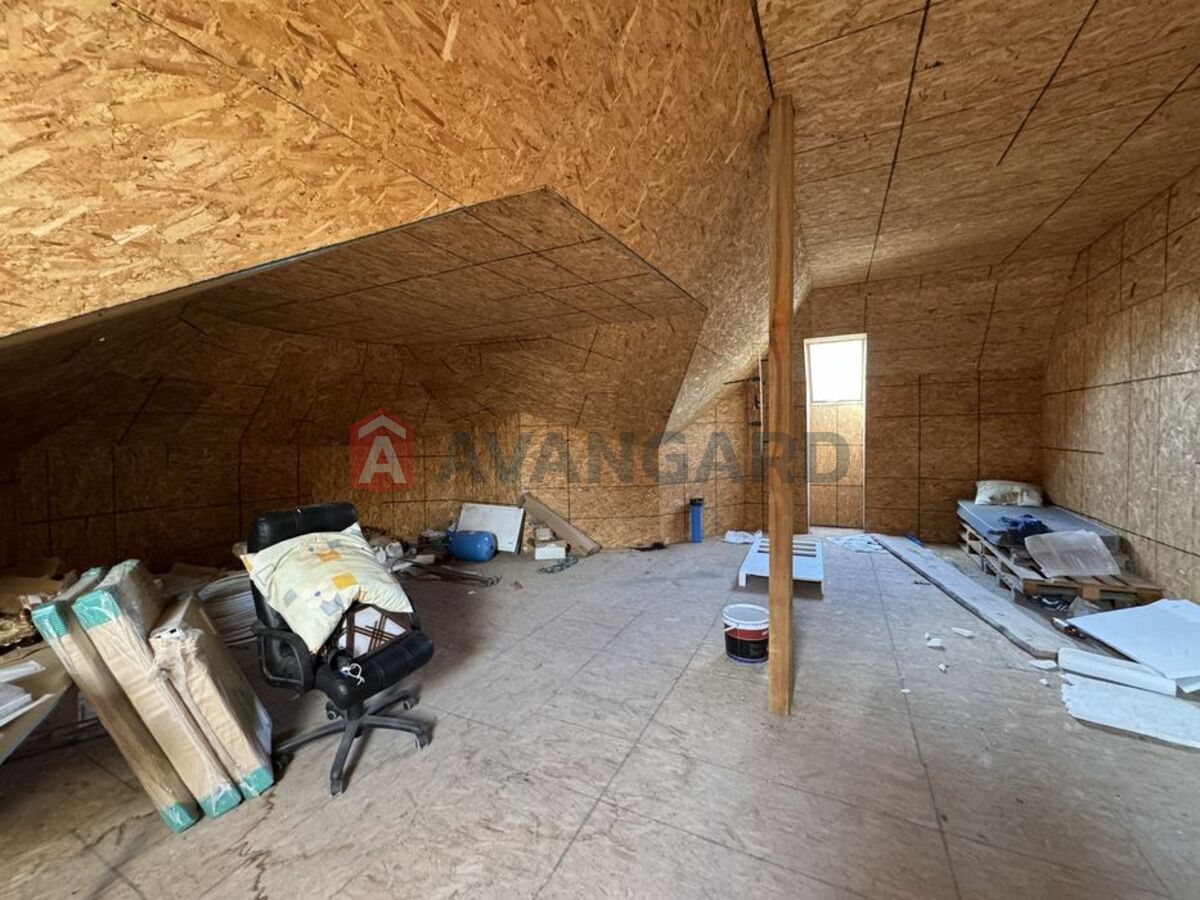 �������, 299 ��.�. ���� 18