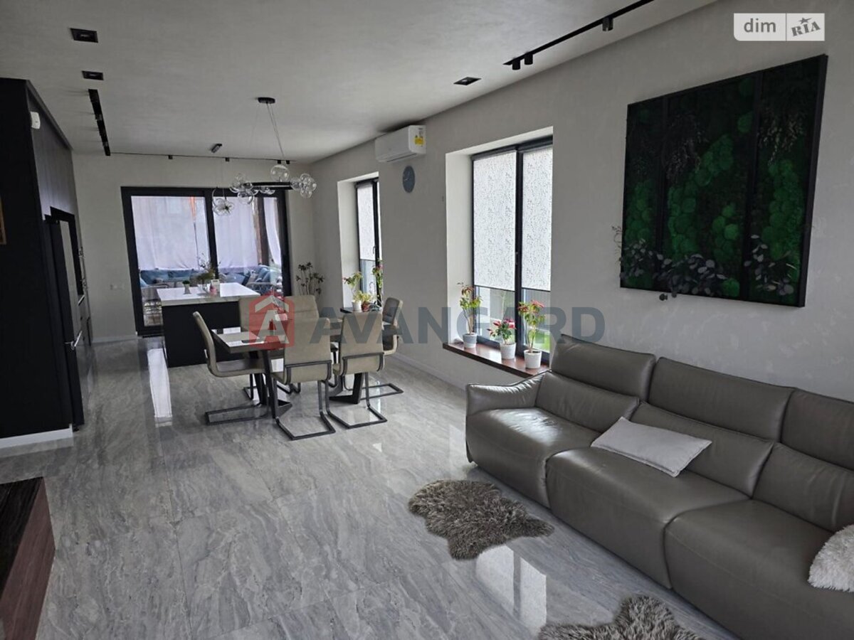 �������, 325 ��.�. ���� 21