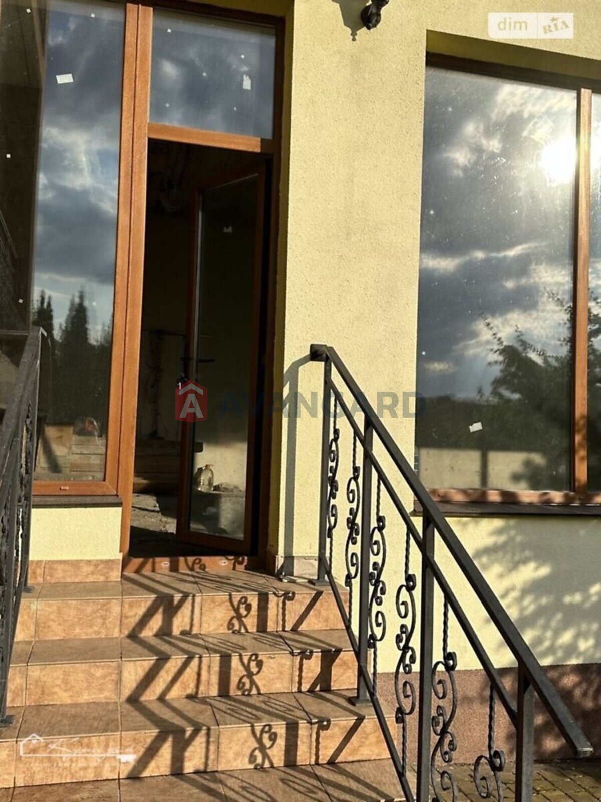 �������, 300 ��.�. ���� 7