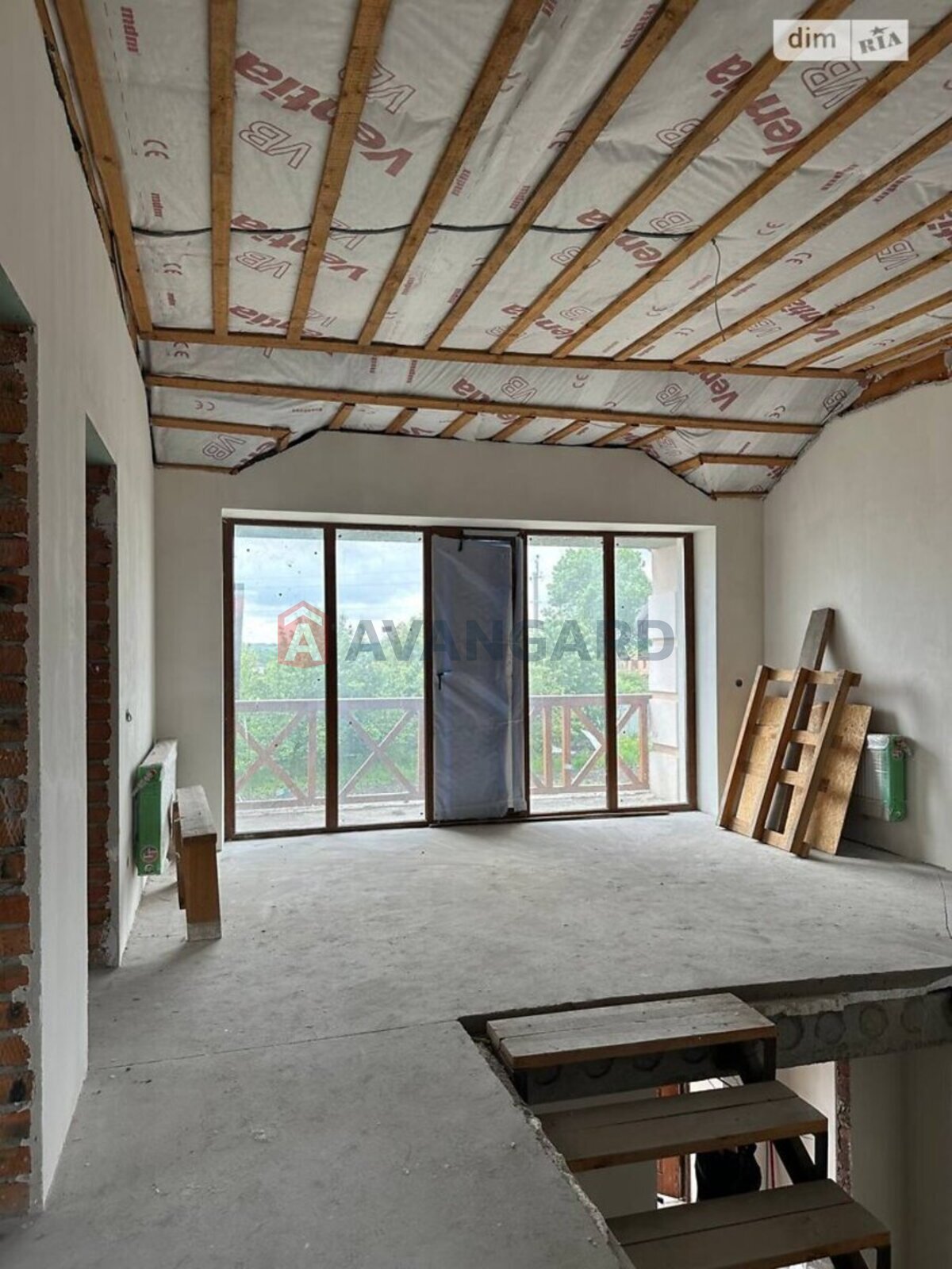 �������, 295 ��.�. ���� 27