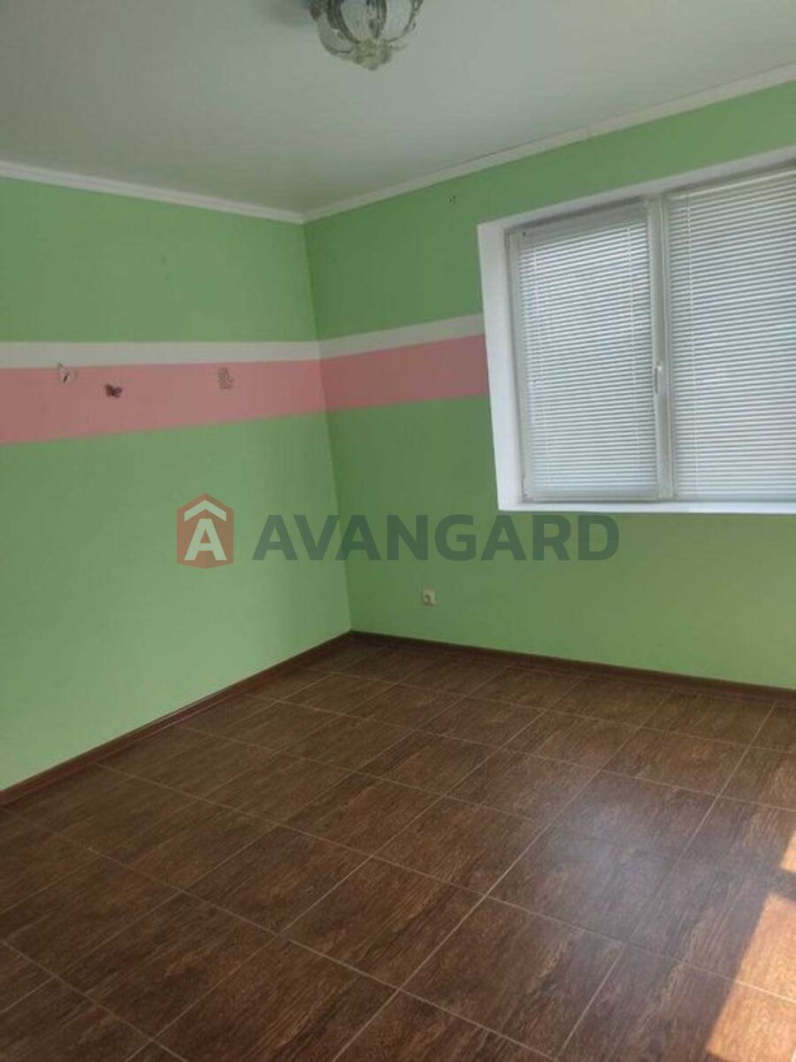 �������, 220 ��.�. ���� 13