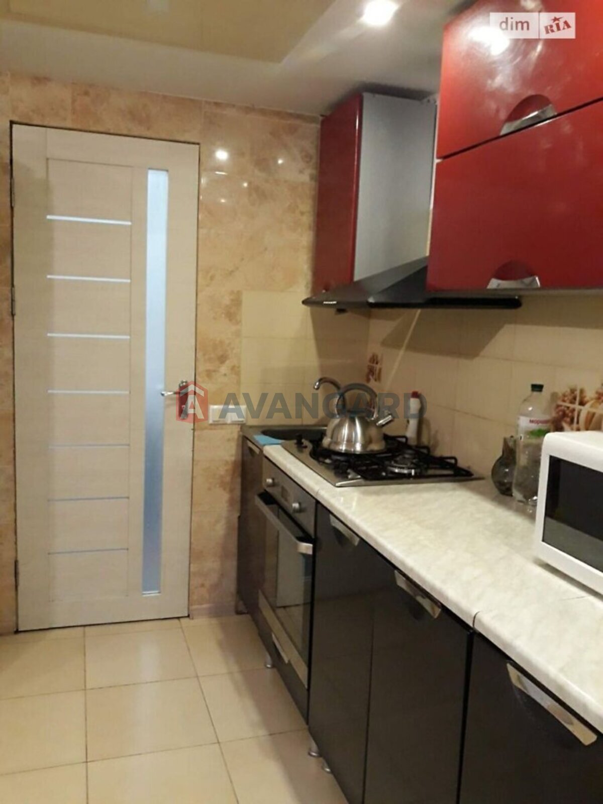 �������, 103 ��.�. ���� 1