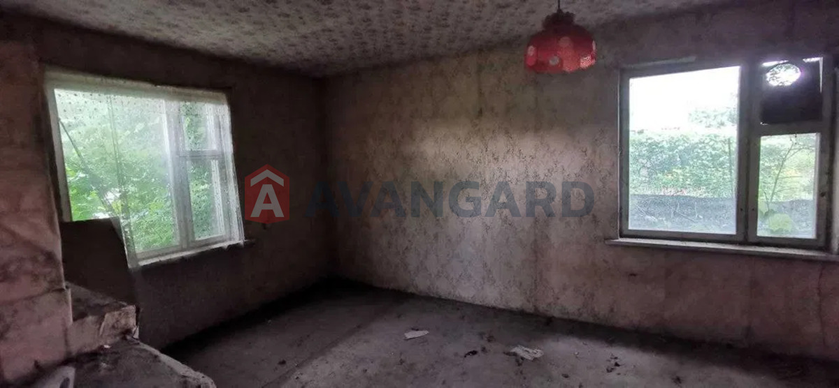 ����, 80 ��.�. ���� 8