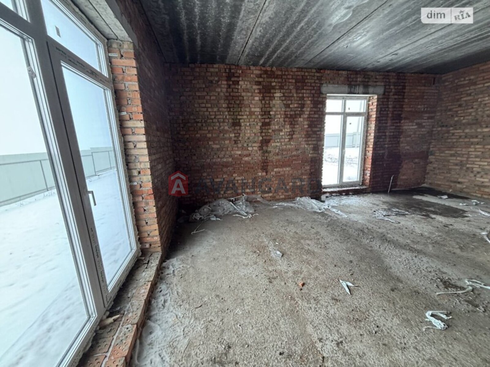 �������, 90 ��.�. ���� 8